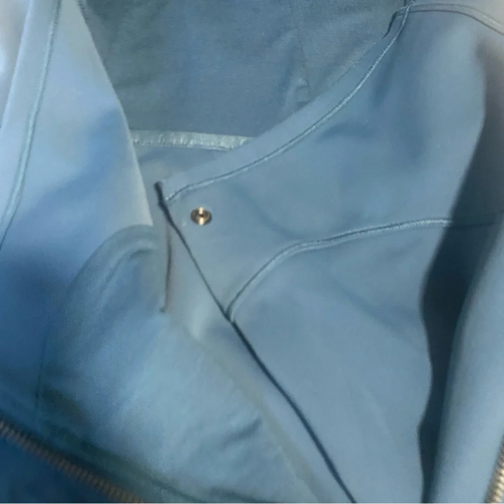 EUC Lululemon Every Journey Hoodie Spacer In Petrol Blue - Size 8 - Picture 11 of 12